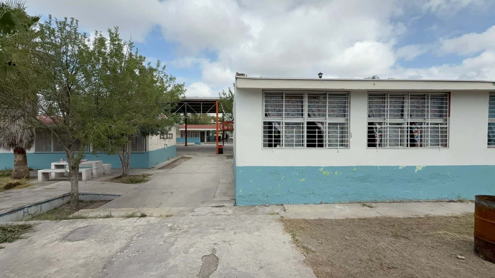 Detenidos siete por robo en planteles educativos