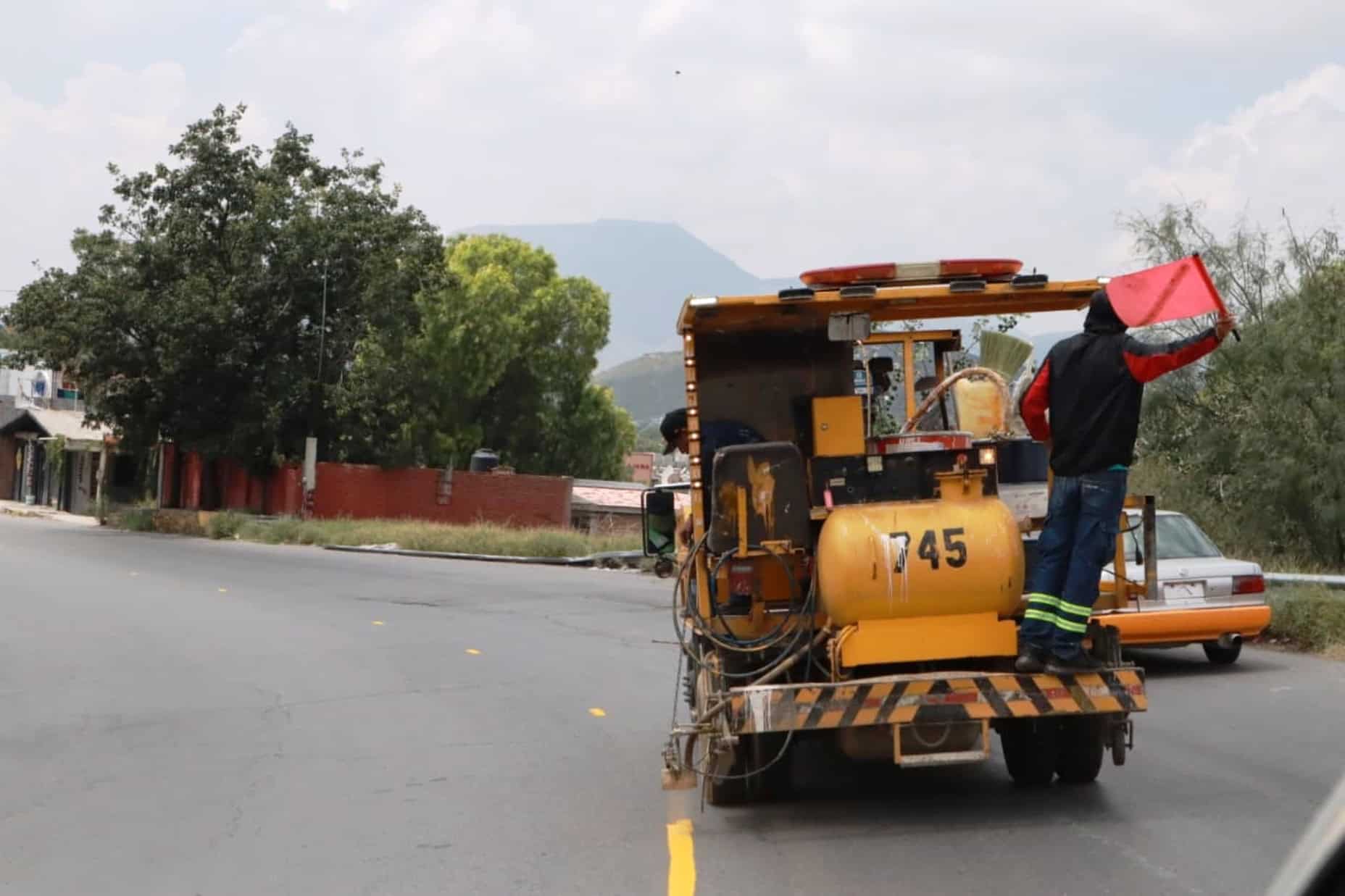 Programa Aquí Andamos embellece Saltillo con escombros y árboles