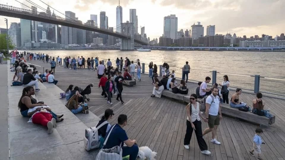 Estados Unidos implementa tarifa de visa que podrían impactar el turismo
