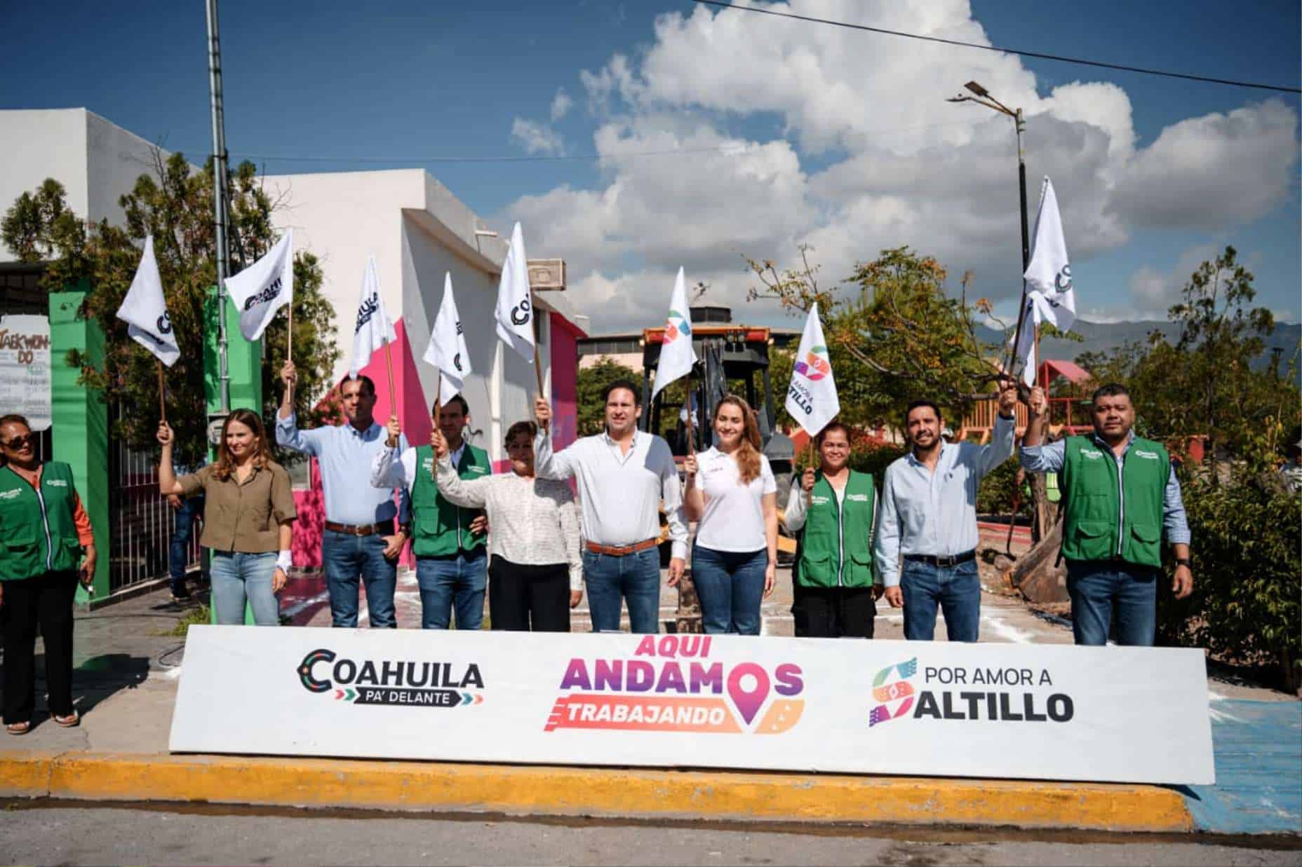 Javier Díaz González impulsa rehabilitación en colonia Satélite Sur