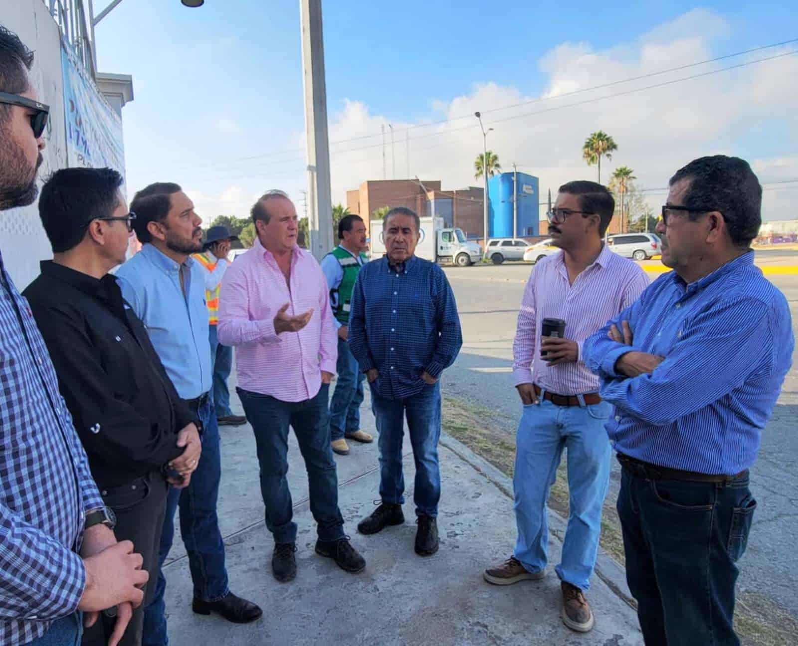 Inician labores de reubicación del Monumento Vito Alessio Robles en Saltillo