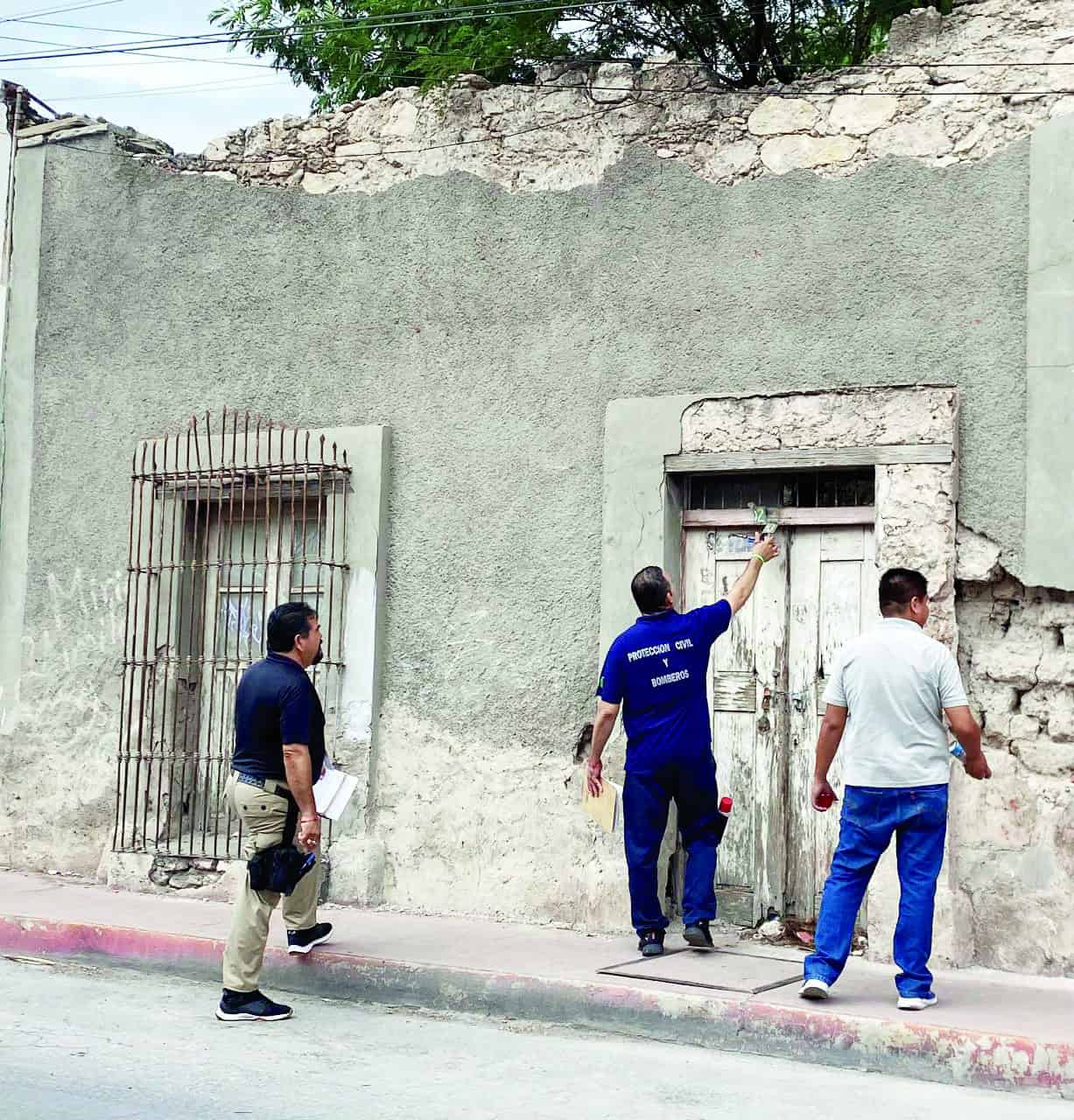 Protección Civil notifica riesgo de colapso en la zona Centro