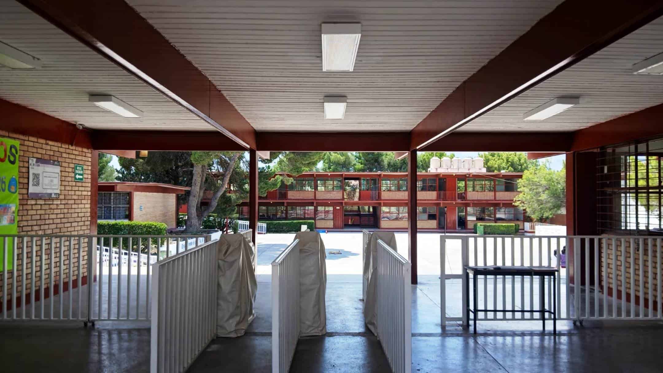 Más de 550 alumnos comienzan clases en Secundaria Técnica 23 Rafael Cepeda, Arteaga Coahuila
