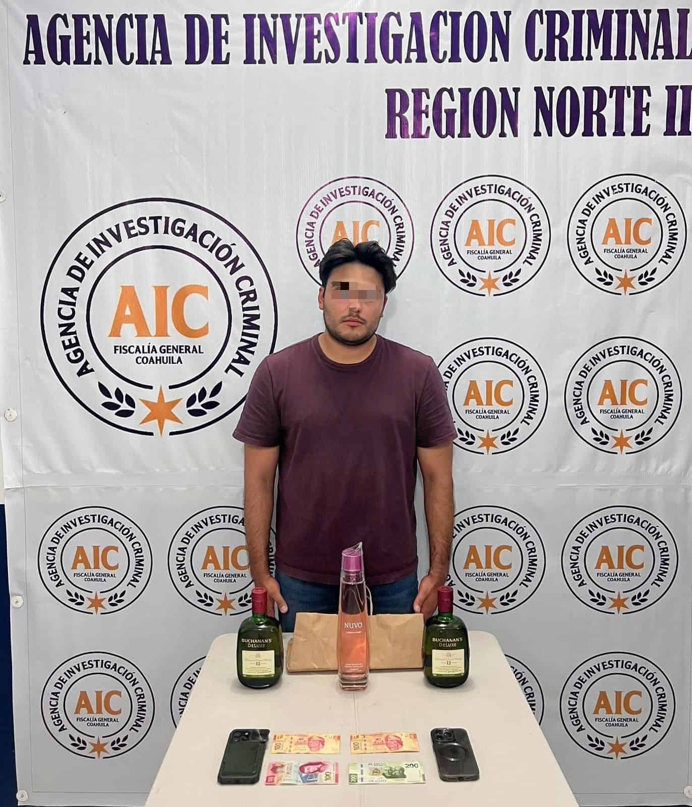 Detienen a hombre por venta ilegal de alcohol en Ciudad Acuña