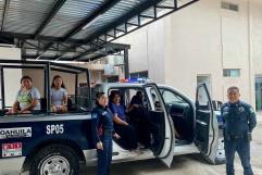 Personas con capacidades diferentes visitan oficinas municipales en Villa Unión