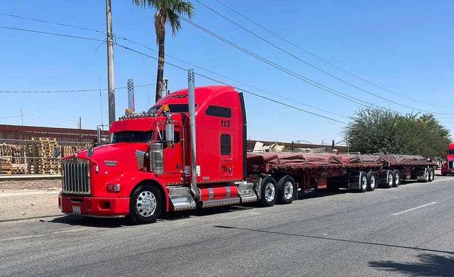 Donald Trump impone requisitos de inglés a camioneros en Texas