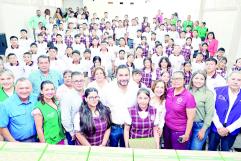 Impulso Educativo: Alcalde fortalece educación en Monclova