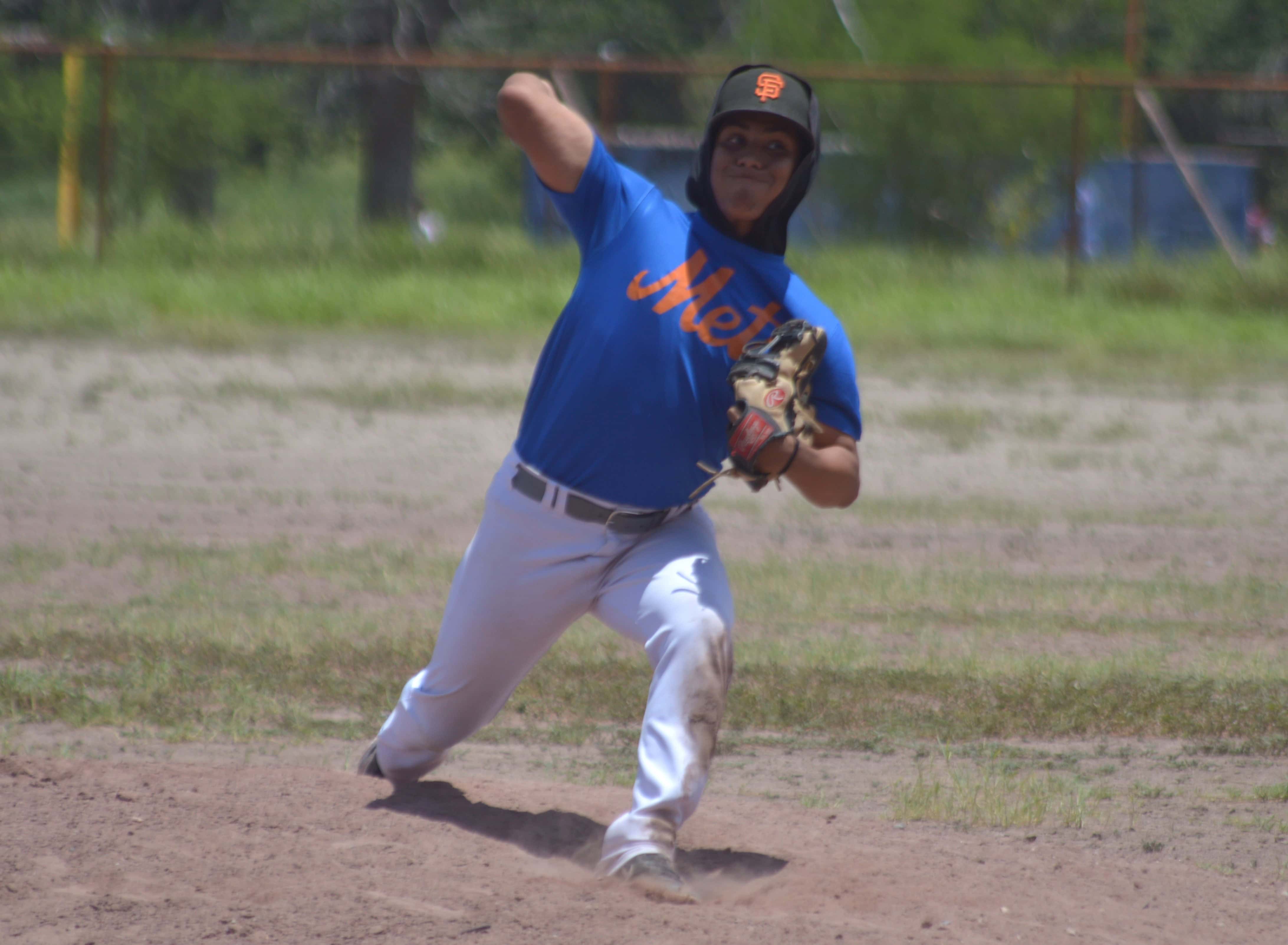 Yankees y Tigres del Oriente se miden en el llano de la colonia Buenos Aires