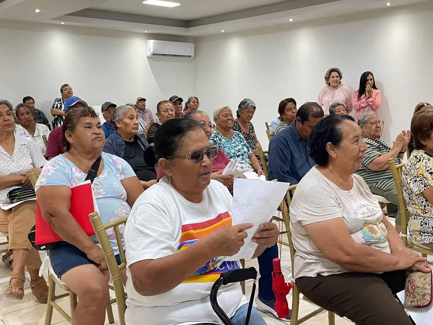 Entregan despensas en Allende a familias vulnerables con gran respuesta ciudadana