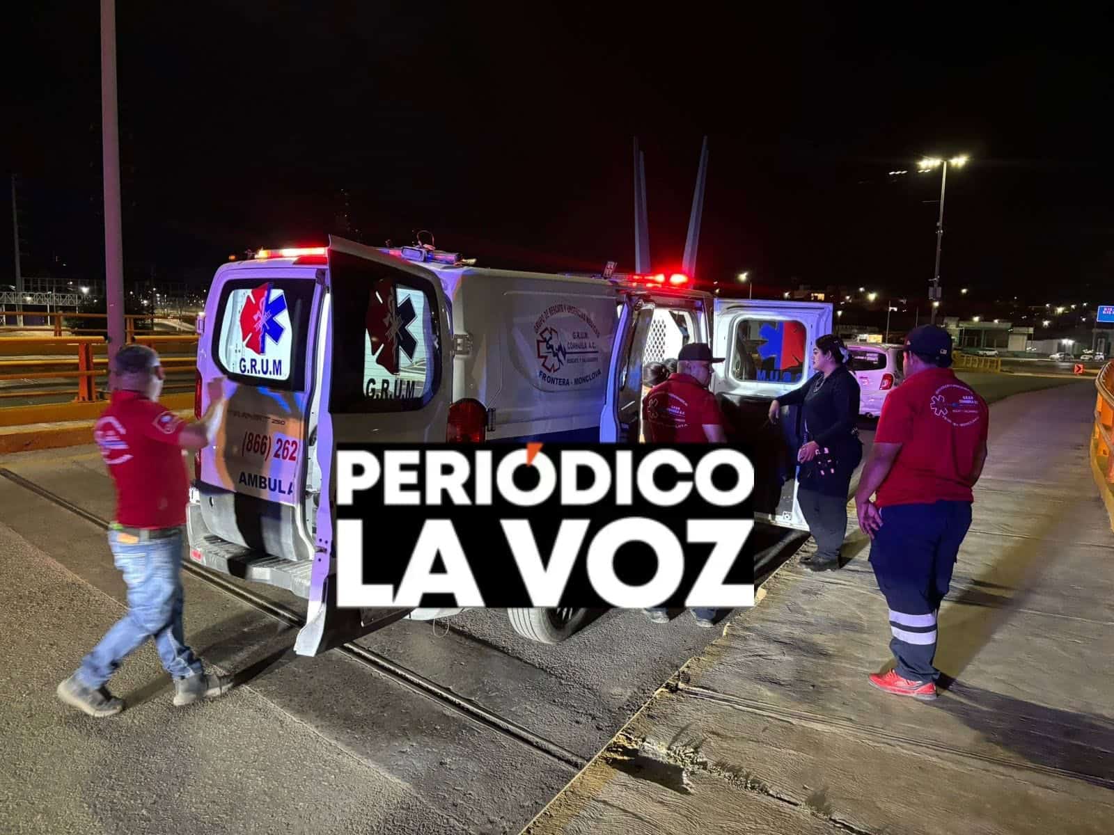 Intenta mujer lanzarse del puente Cal y Canto tras muerte de su hija