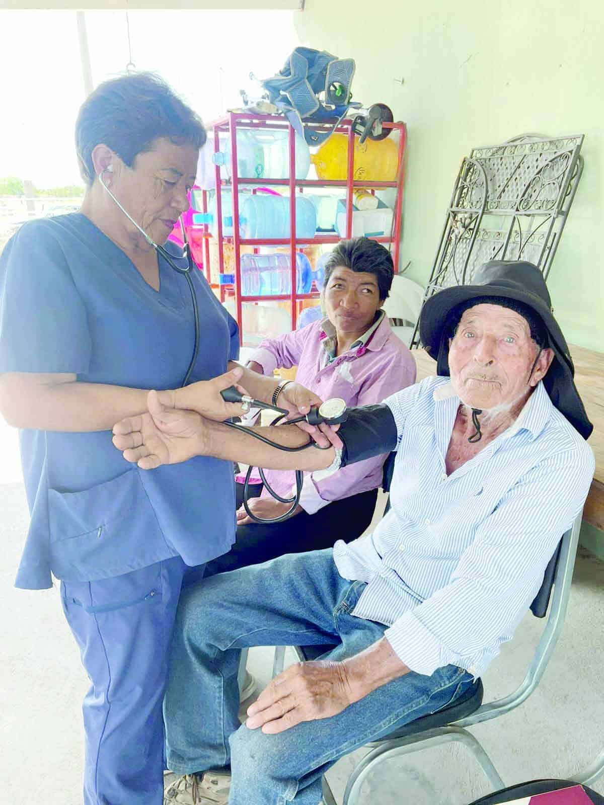 Alcaldesa Yesica Sifuentes Zamora lidera acciones de salud en Castaños