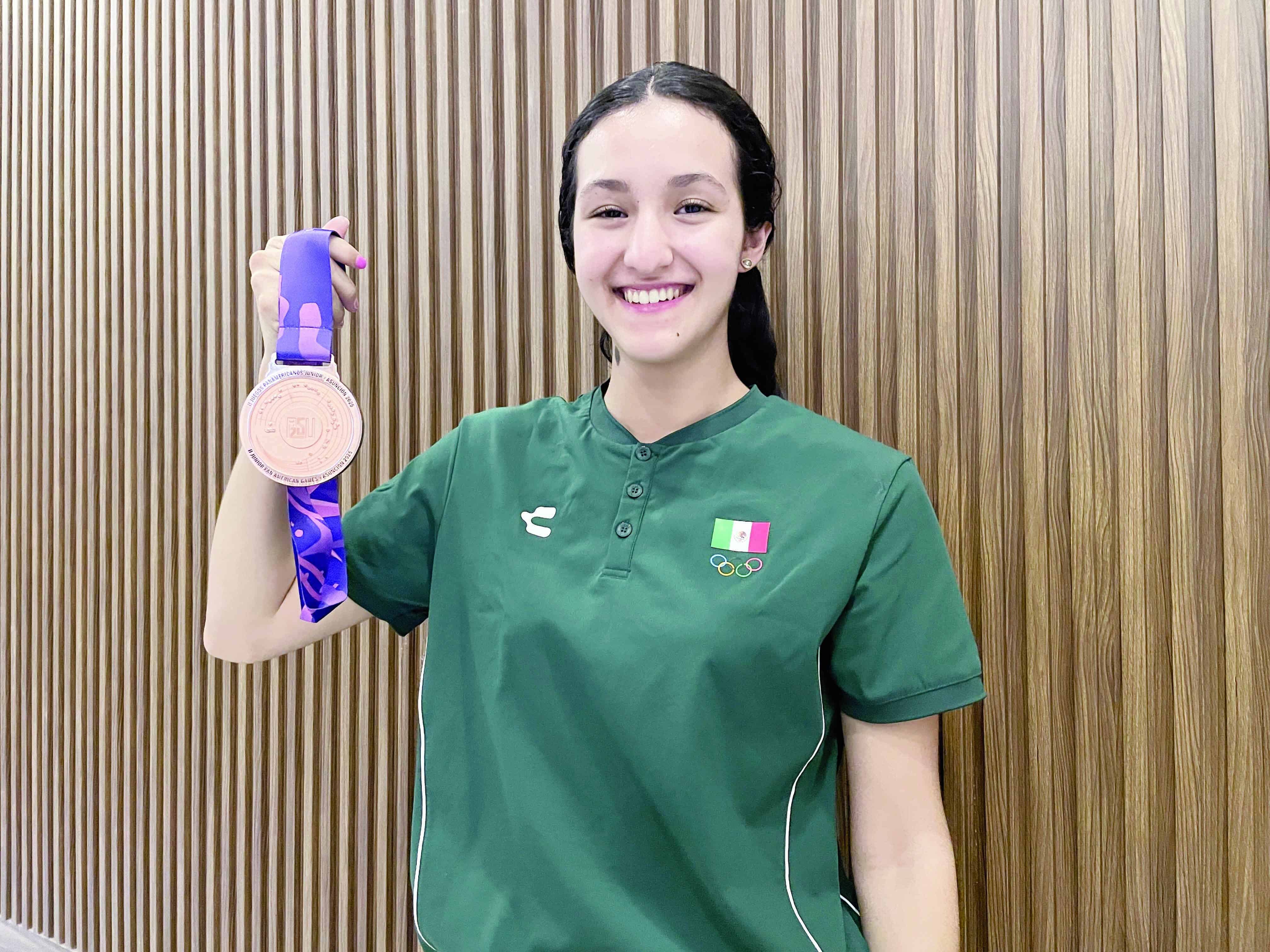 Ana Victoria Muñoz Saucedo: Una promesa del karate triunfa en los Juegos Panamericanos