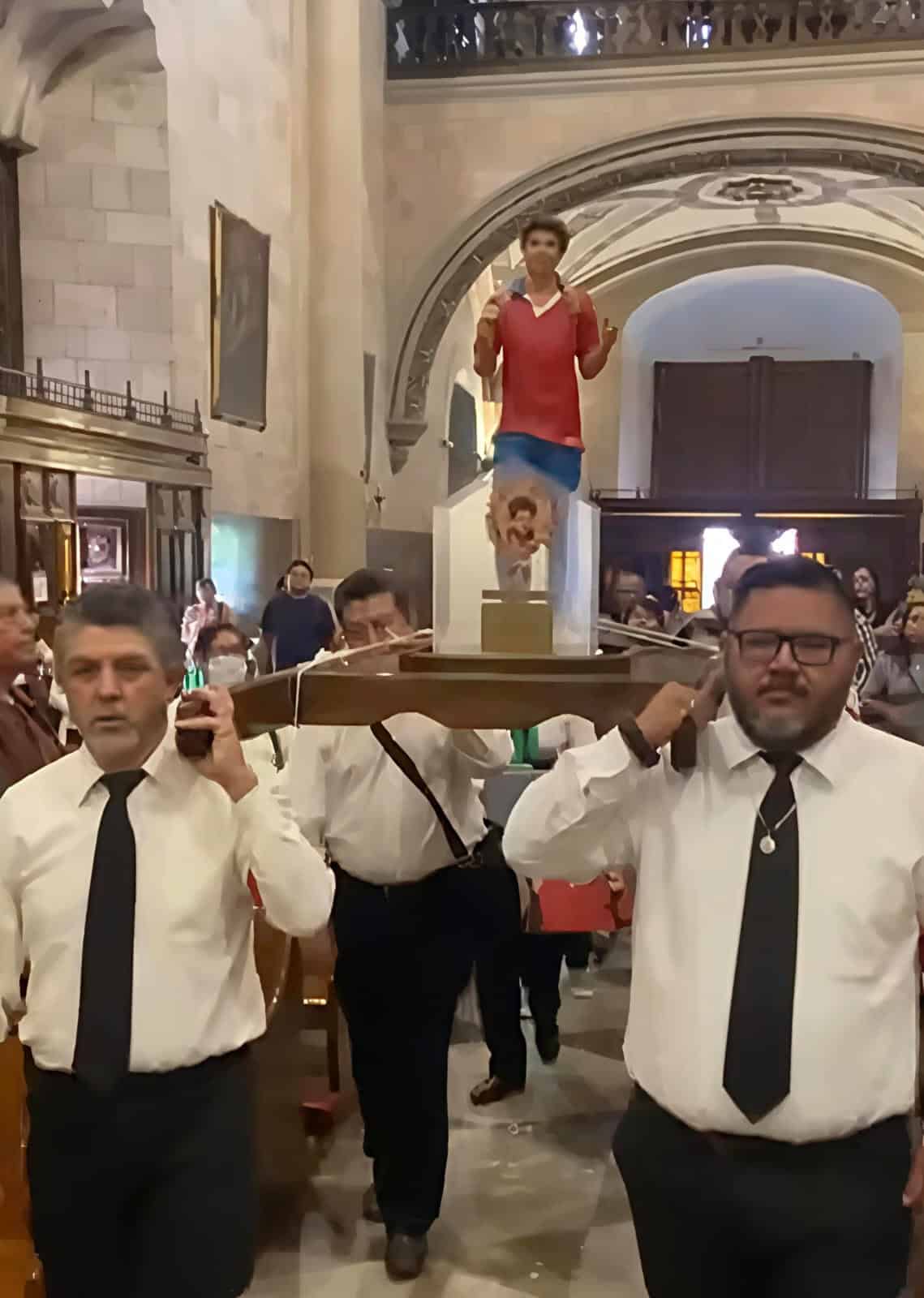 Llega reliquia de Carlo Acutis