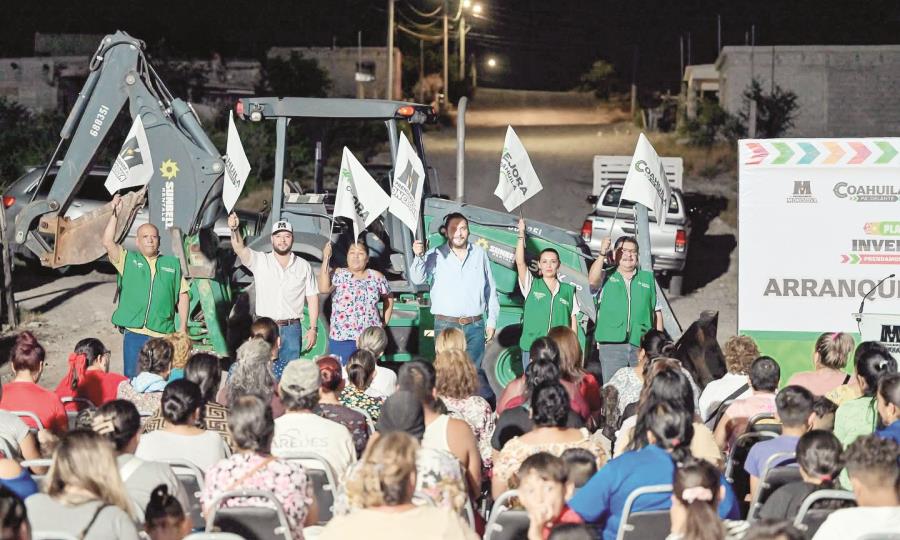 Invierte Carlos 12 mdp en obras esta semana