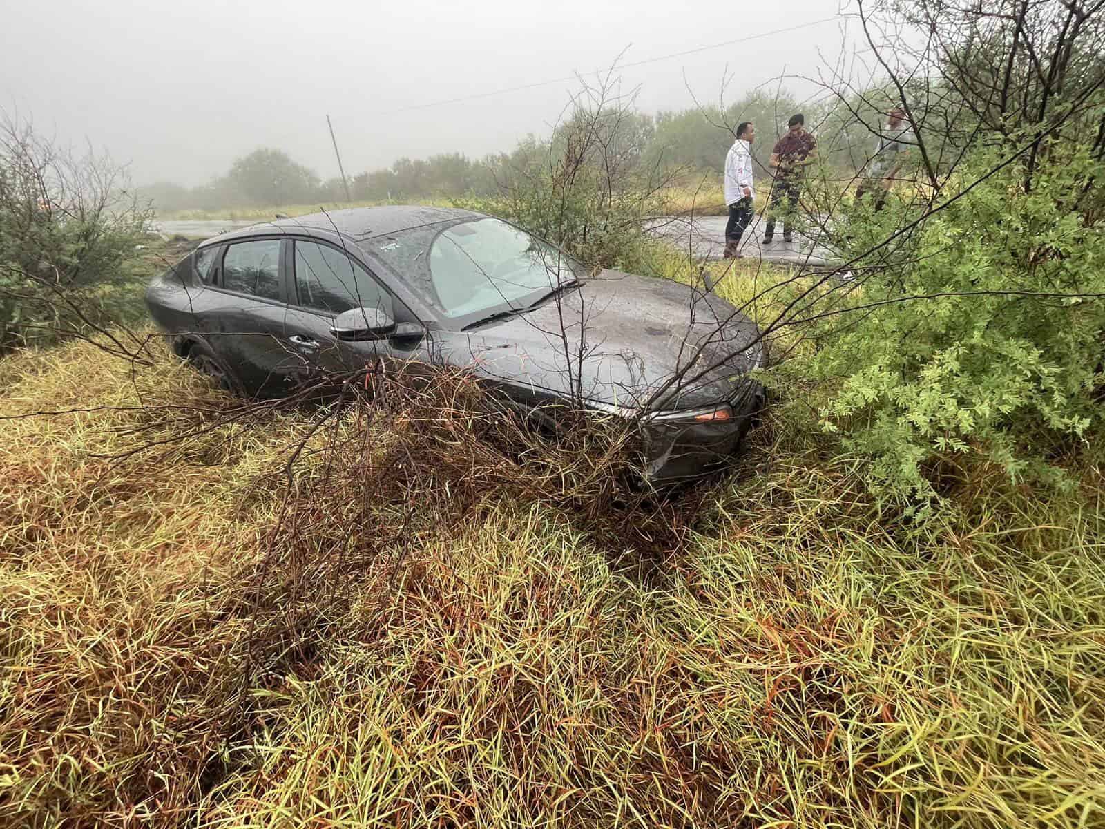 Accidente en Allende: volcadura de dos vehículos deja a todos los ocupantes ilesos