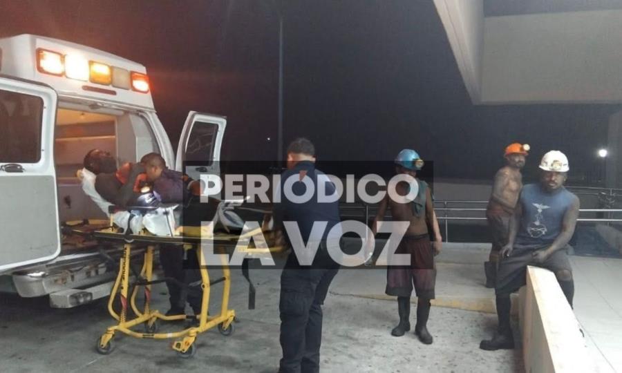 Dan de alta en IMSS a los 8 mineros