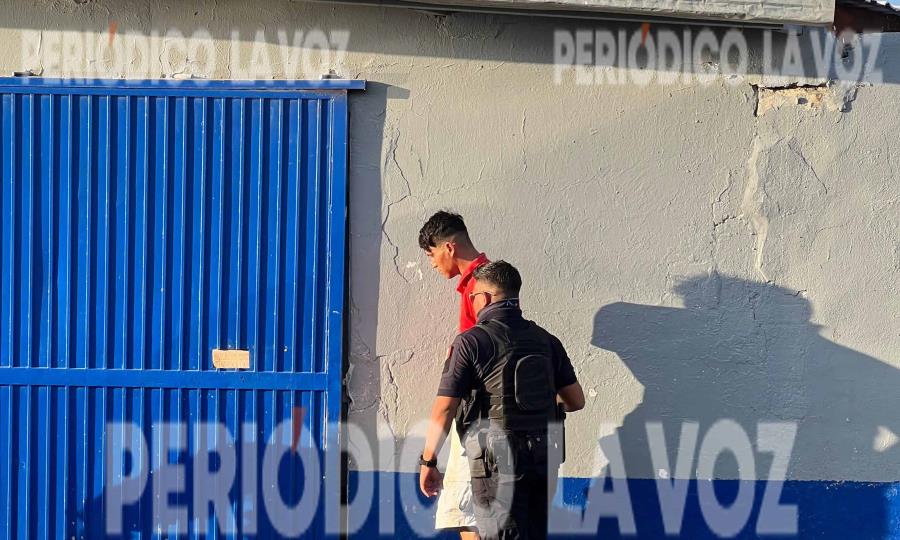 Hombre arrestado por rondar vivienda de ex a pesar de restricción