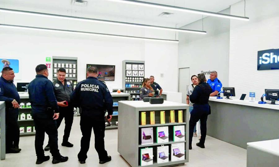 FGE investiga robo de equipos de telefonía en tienda I-Shop