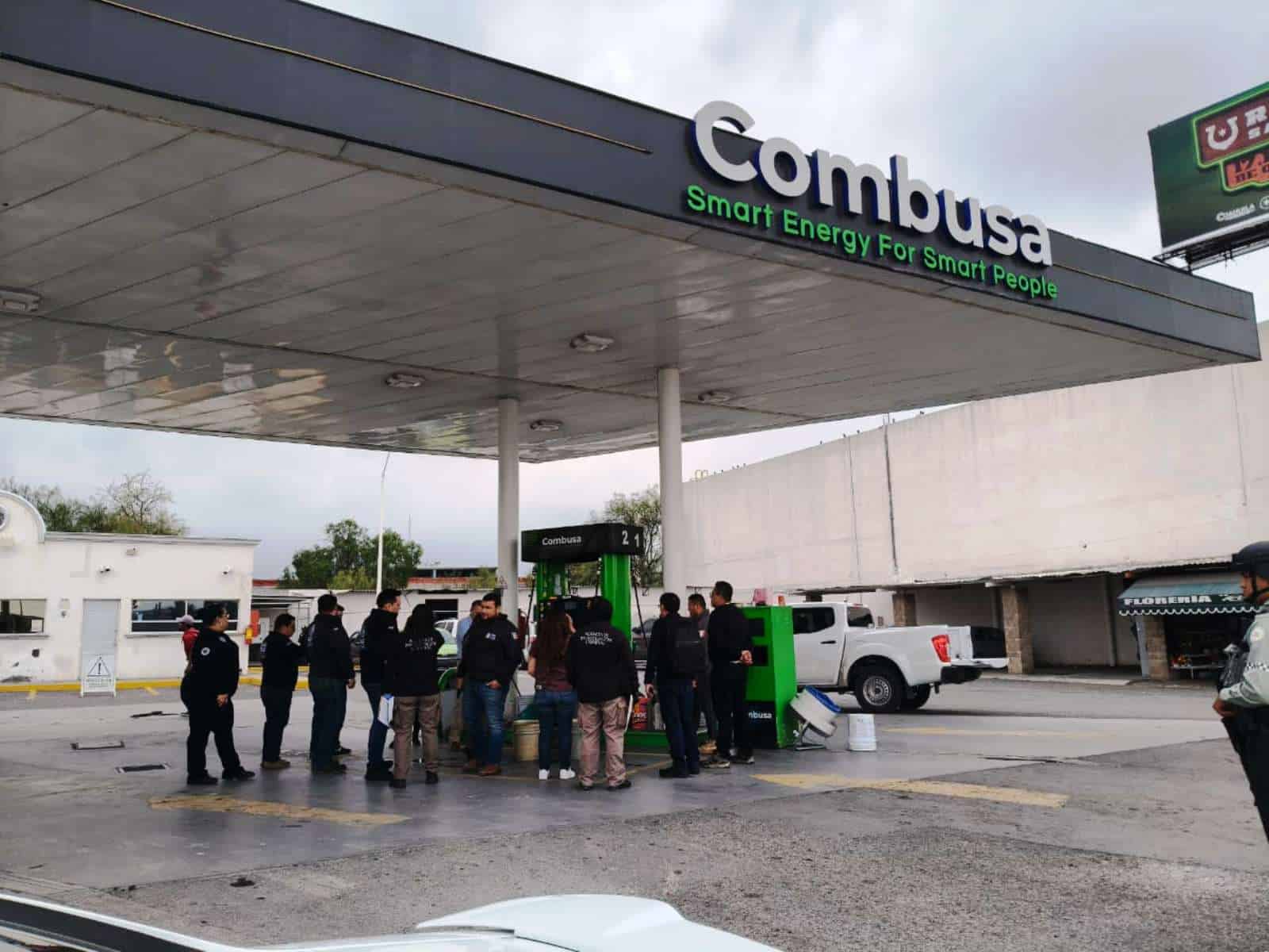 Cateo en gasolinera de Saltillo por autoridades federales
