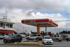 Falta de gasolina magna en Coahuila impacta a consumidores