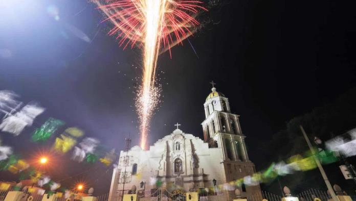 Controversia en Arteaga por uso de pirotecnia en festividades