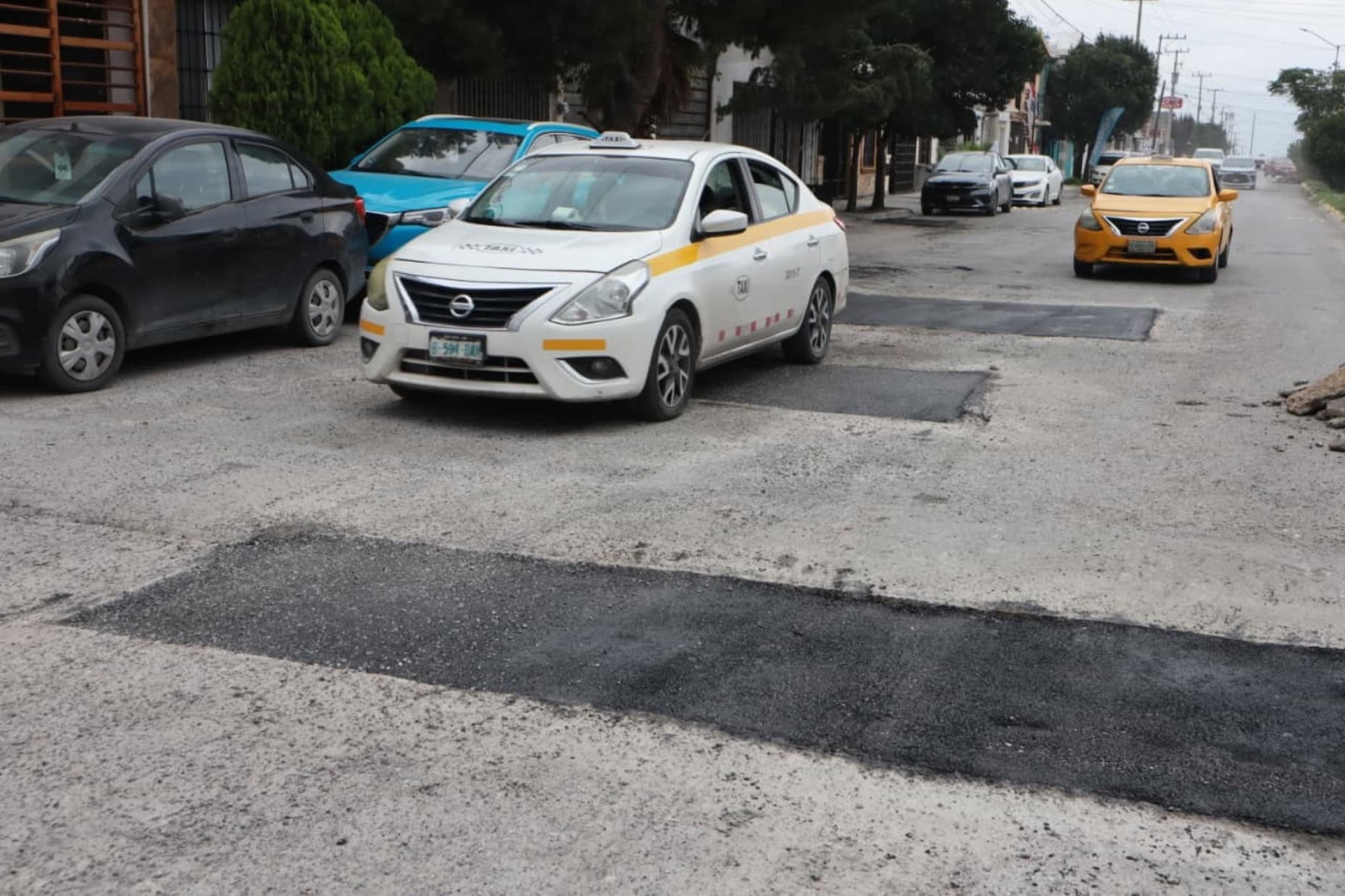 Programa Aquí Andamos atiende peticiones de bacheo en Saltillo