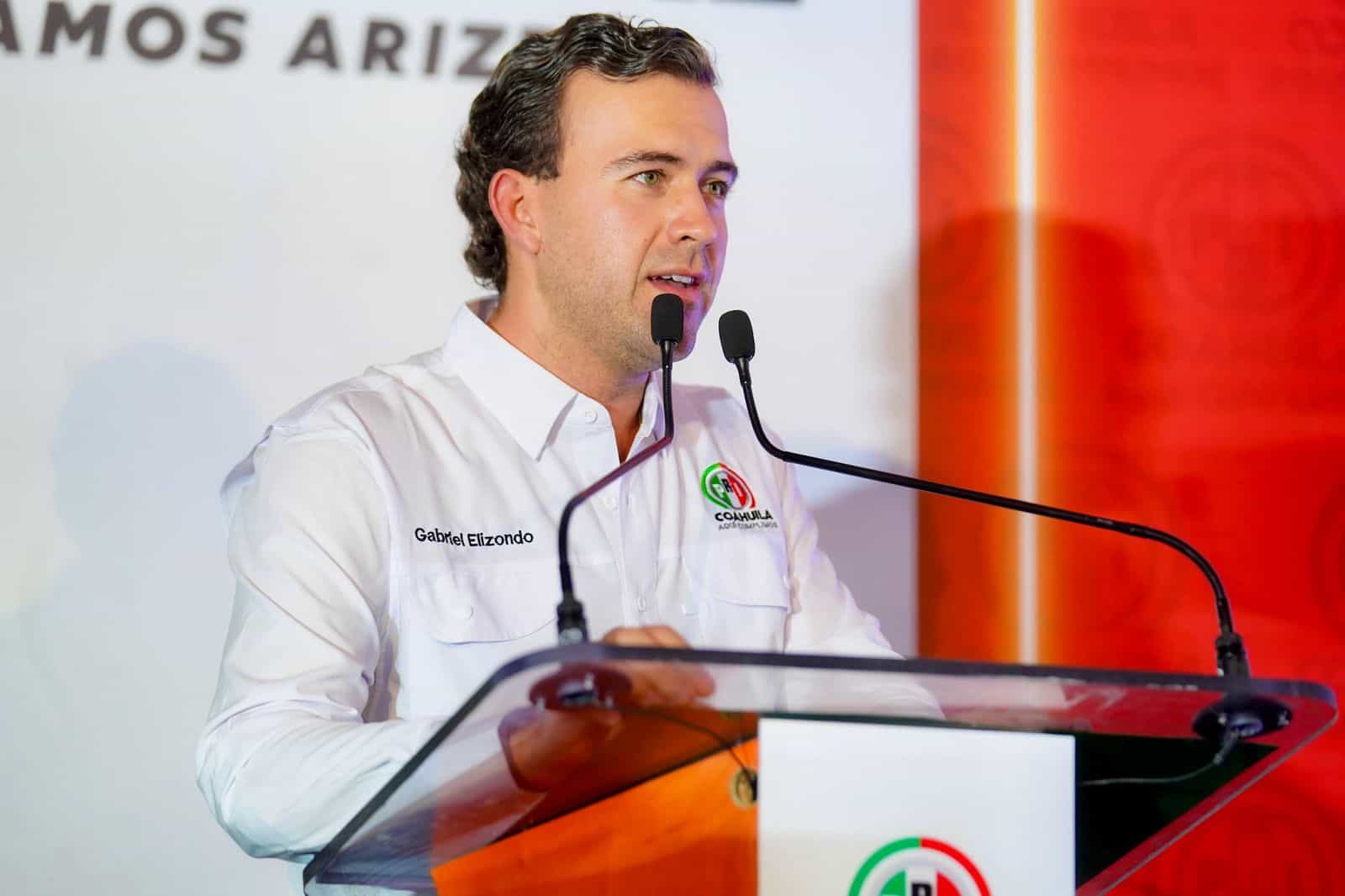 Carlos Robles Loustaunau encabeza evento del PRI en Ramos Arizpe