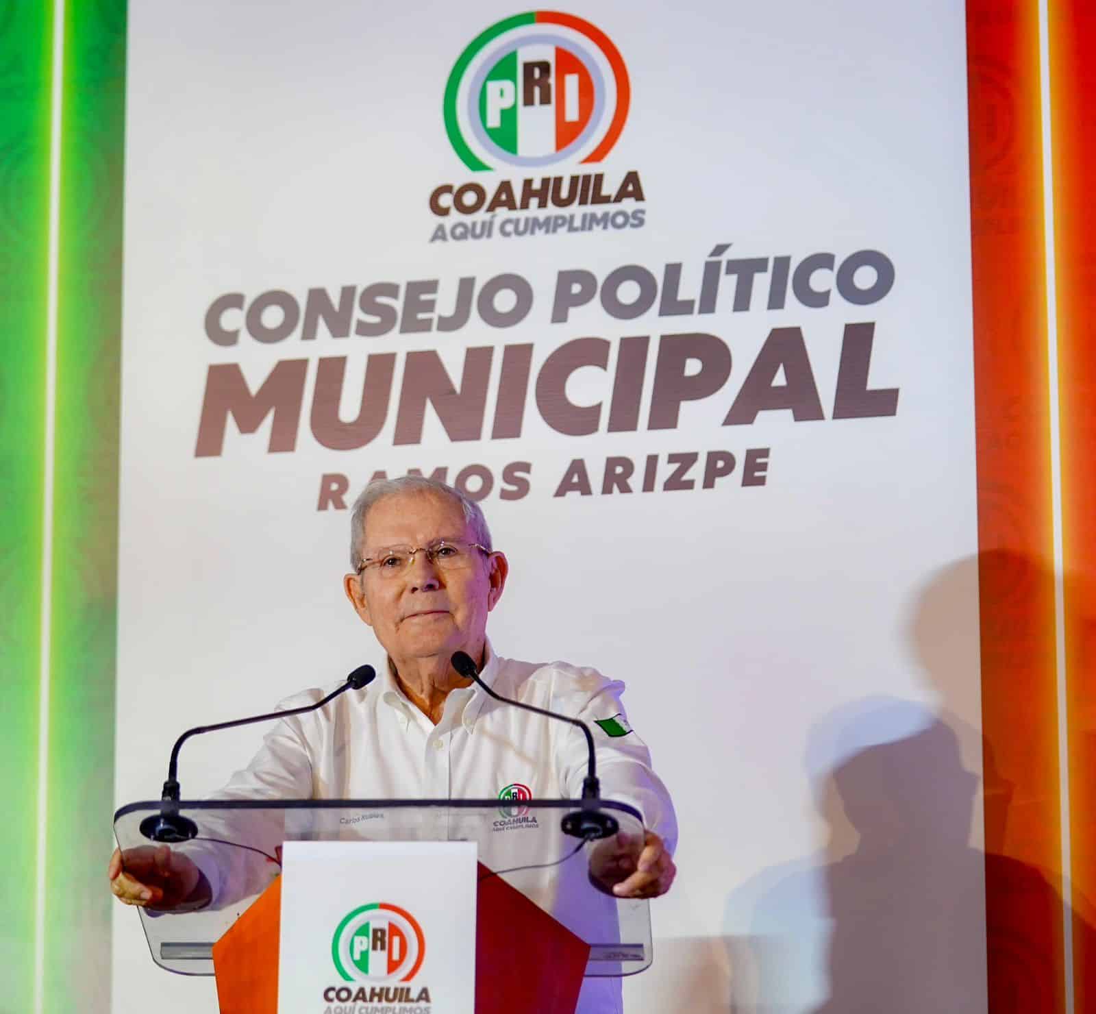 Carlos Robles Loustaunau encabeza evento del PRI en Ramos Arizpe