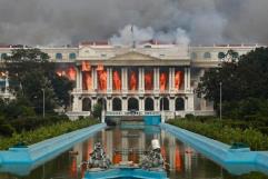 Esposa de ex primer ministro de Nepal fallece en ataque incendiario