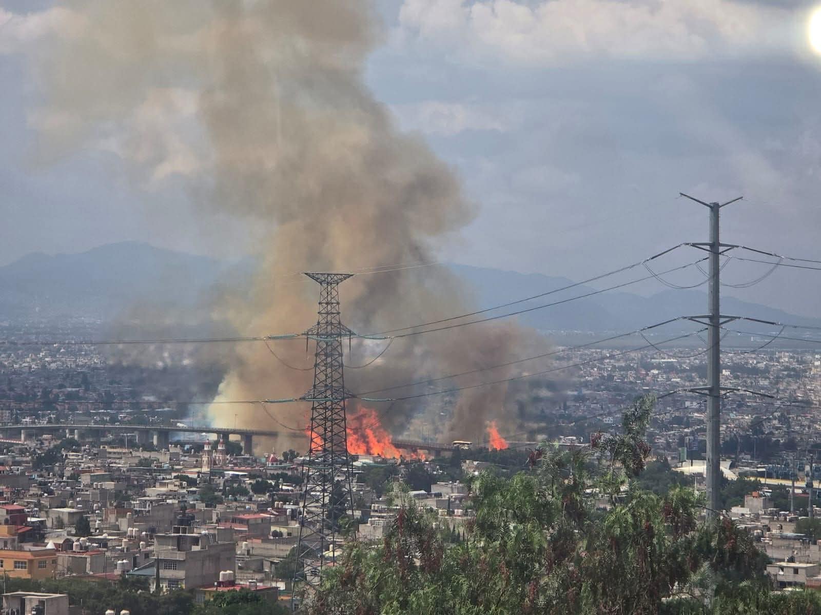 57 personas heridas en explosión de pipa de gas en Puente de la Concordia