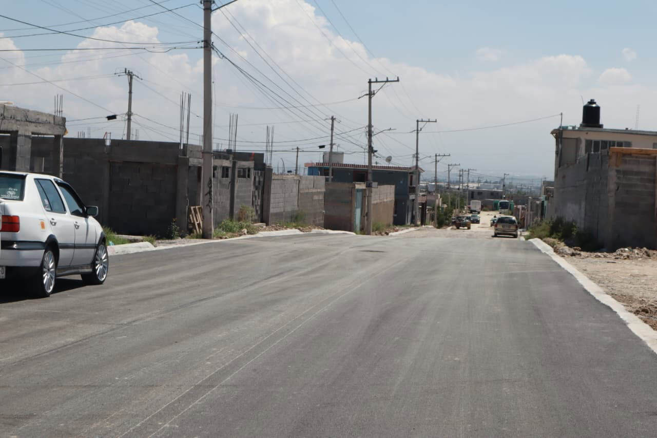 Avanza obra de pavimentación en colonia La Gloria de Saltillo