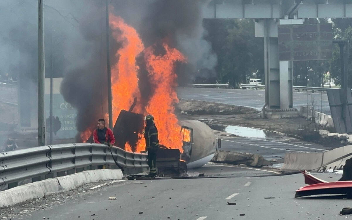 Solidaridad ciudadana tras explosión de pipa en Iztapalapa