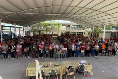 Política Educativa Federal: Beca Rita Cetina como Pilar de Apoyo