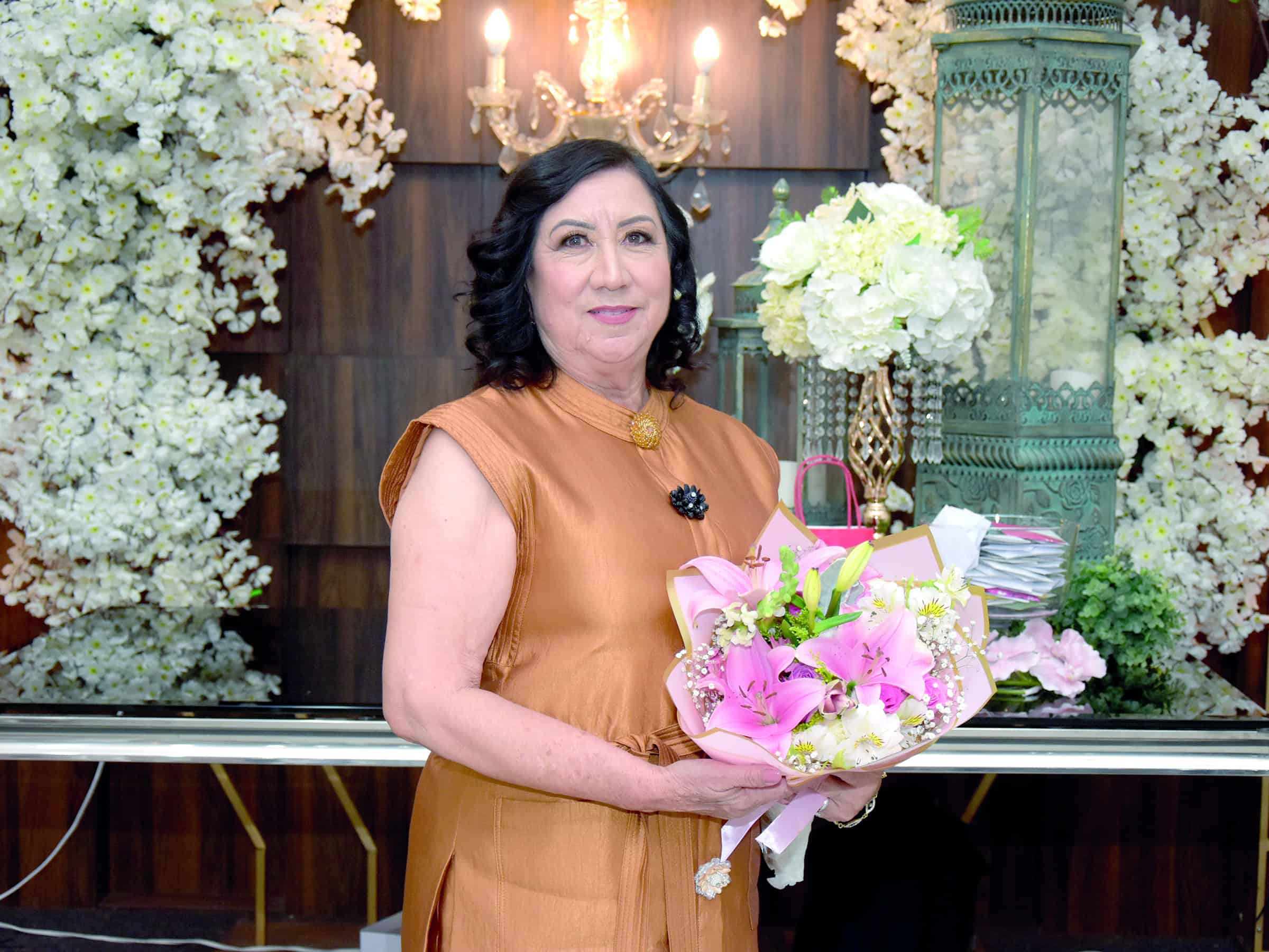 María de Jesús Saucedo celebra 70 años rodeada de amor y alegría
