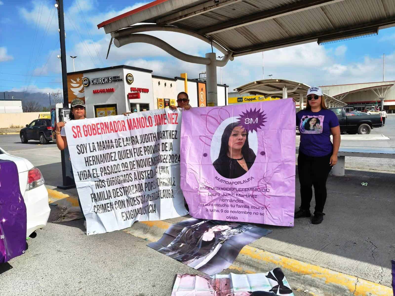 Familiares y activistas exigen sentencia por feminicidio en Saltillo