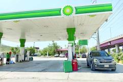 Empresario Andrés Oyervides explica problemas en distribución de gasolina