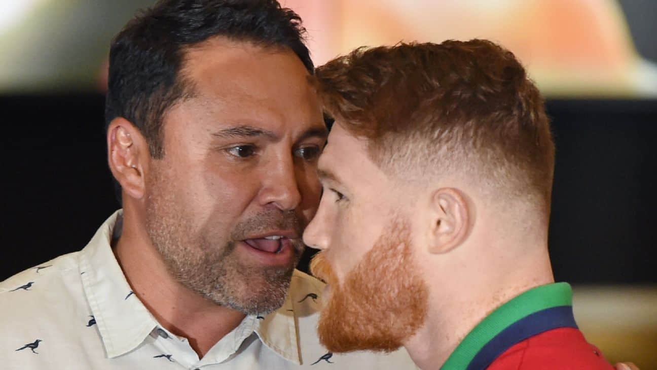 Óscar de la Hoya se burla de Canelo tras derrota ante Crawford: "¡Te lo dije!"