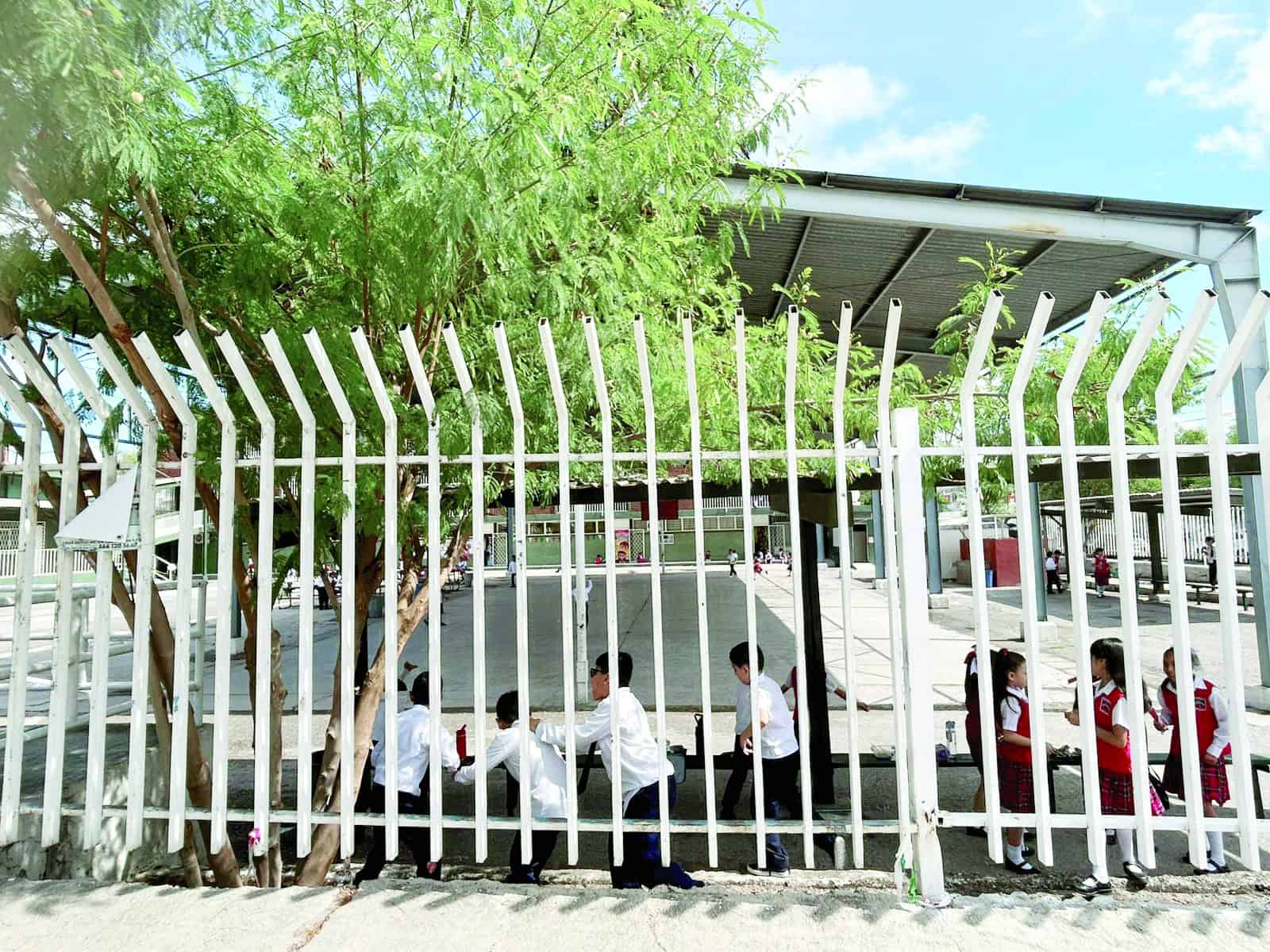 Estudiantes de Monclova Regresan tras Megapuente con Baja Asistencia