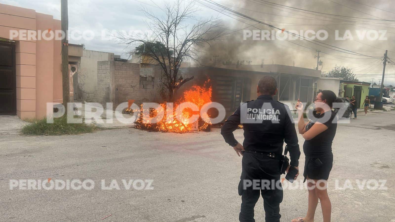 Familia Despojada y Muebles Quemados en Monclova
