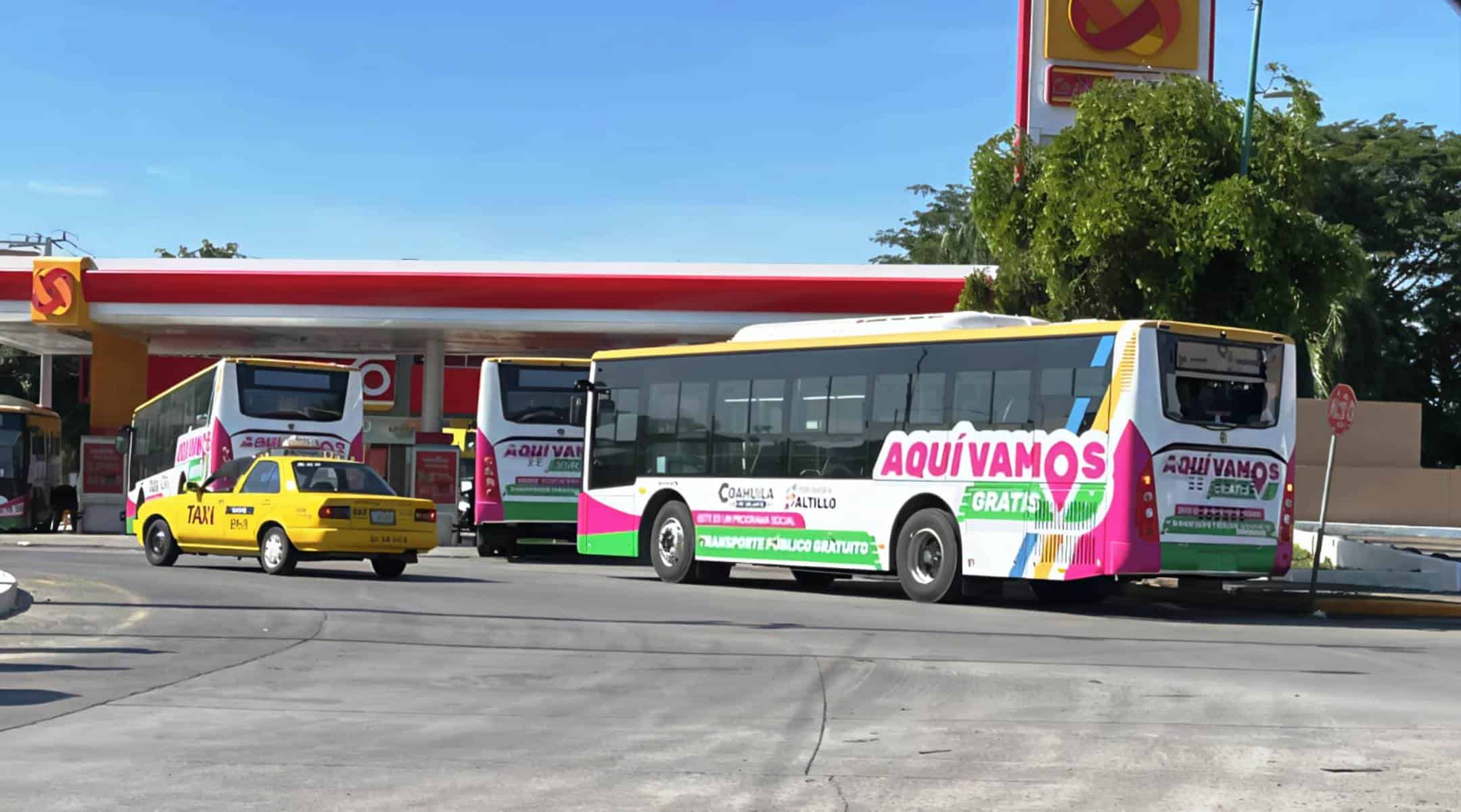 Avanza programa Aquí Vamos Gratis con 35 camiones en camino a Saltillo