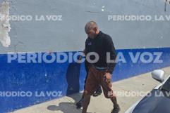 Arrestan a El Jefe por drogarse en la calle