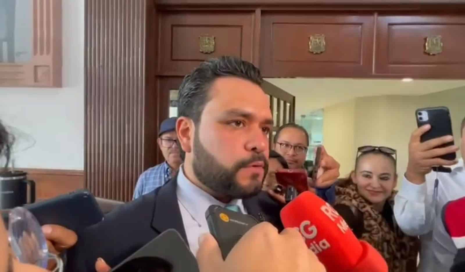 Alberto Hurtado apoya programa de transporte gratuito en Saltillo