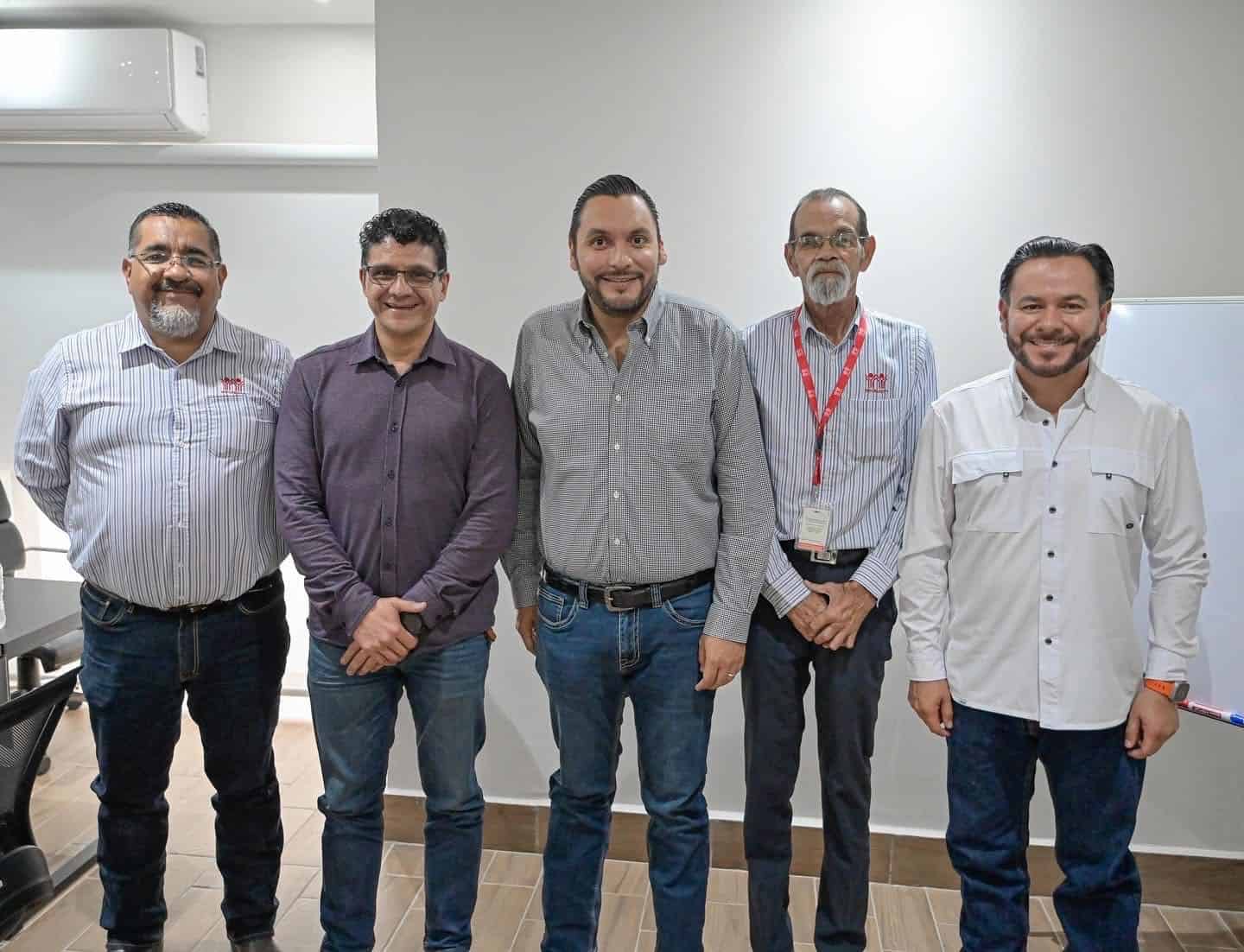Alcalde Carlos Villarreal impulsa proyectos de desarrollo en Monclova
