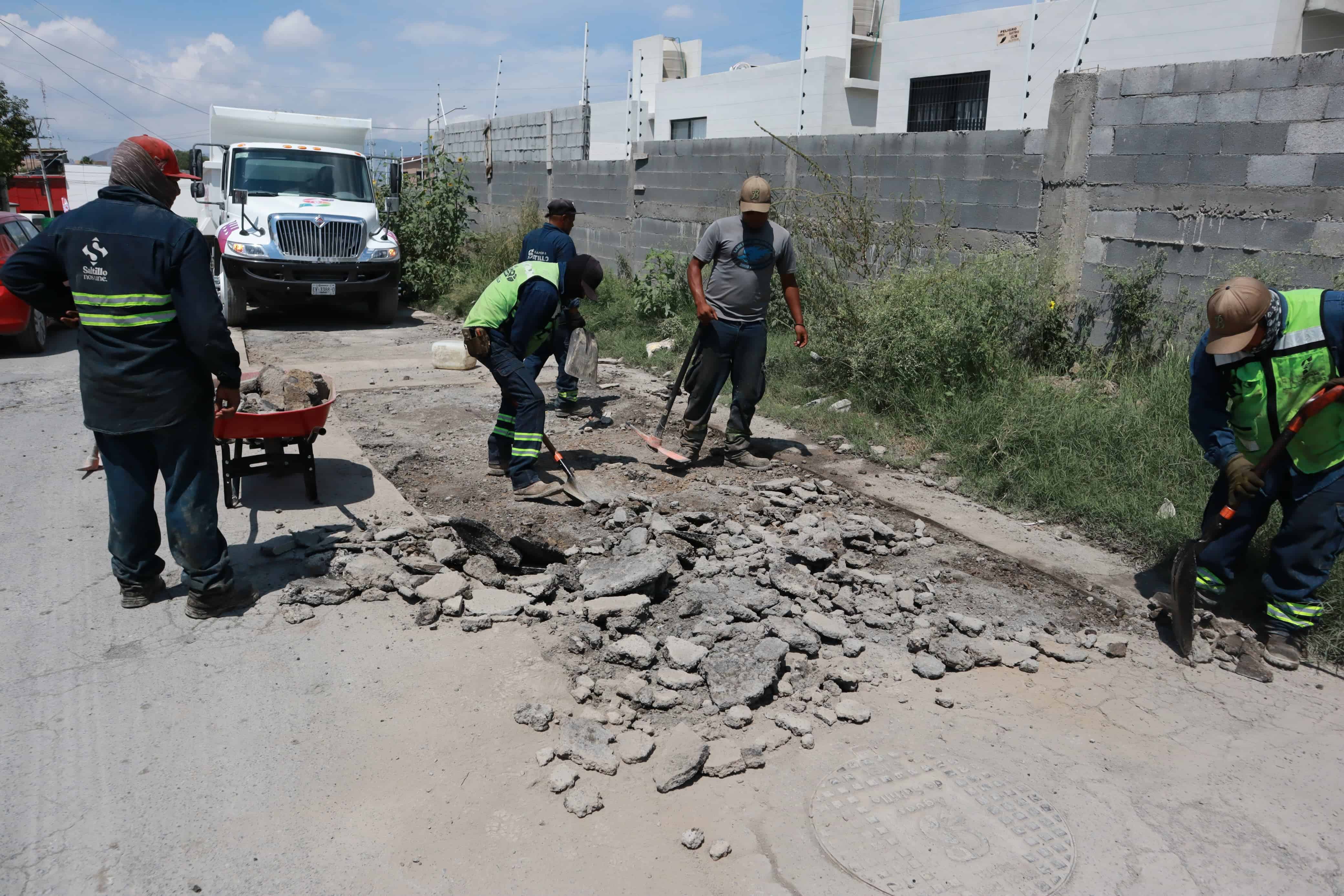 Bacheo en Saltillo: Gobierno Municipal intensifica labores