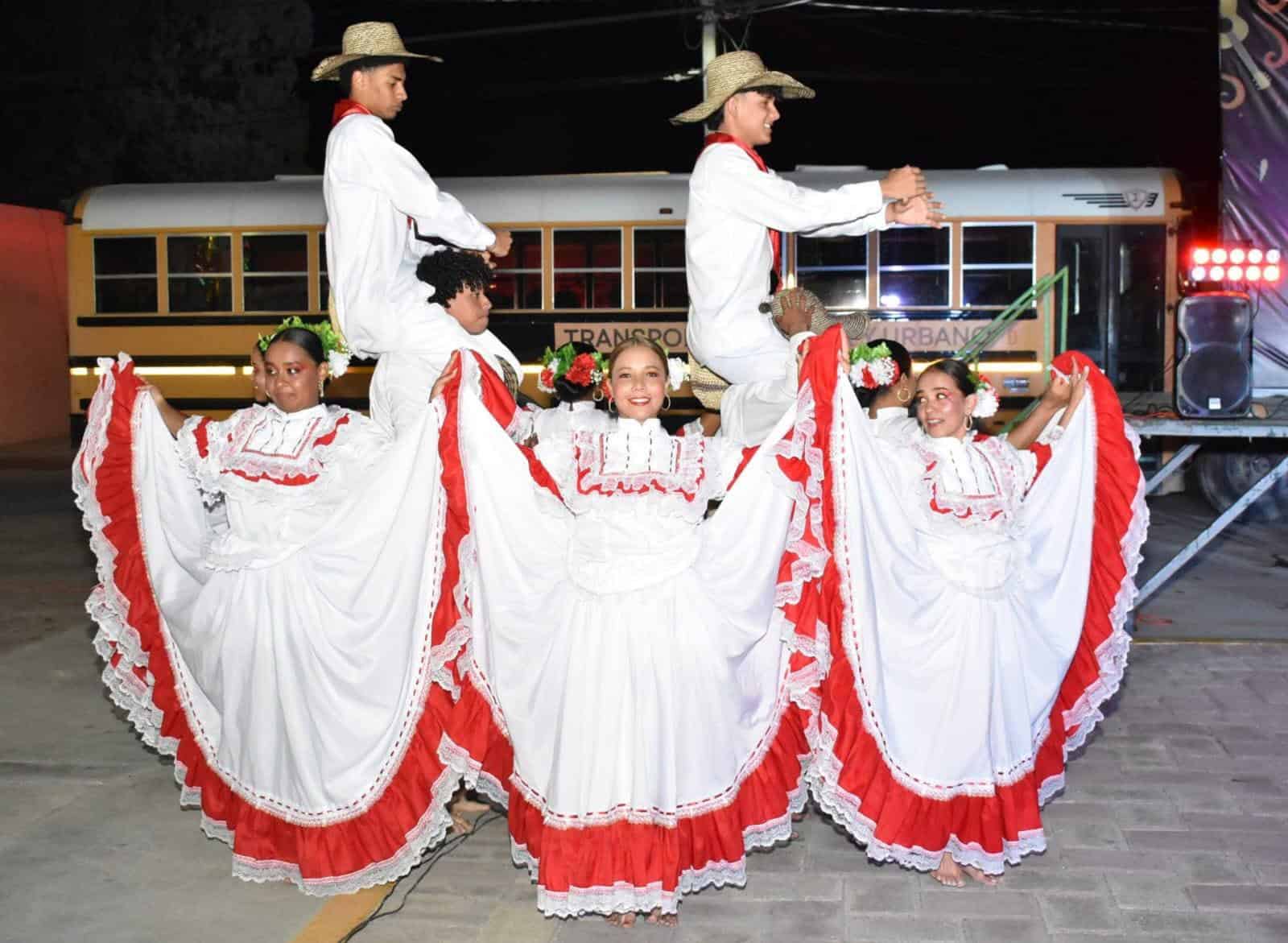 Festival Nacional "Sembrando Tradiciones 2025" llevará color y música a Nava