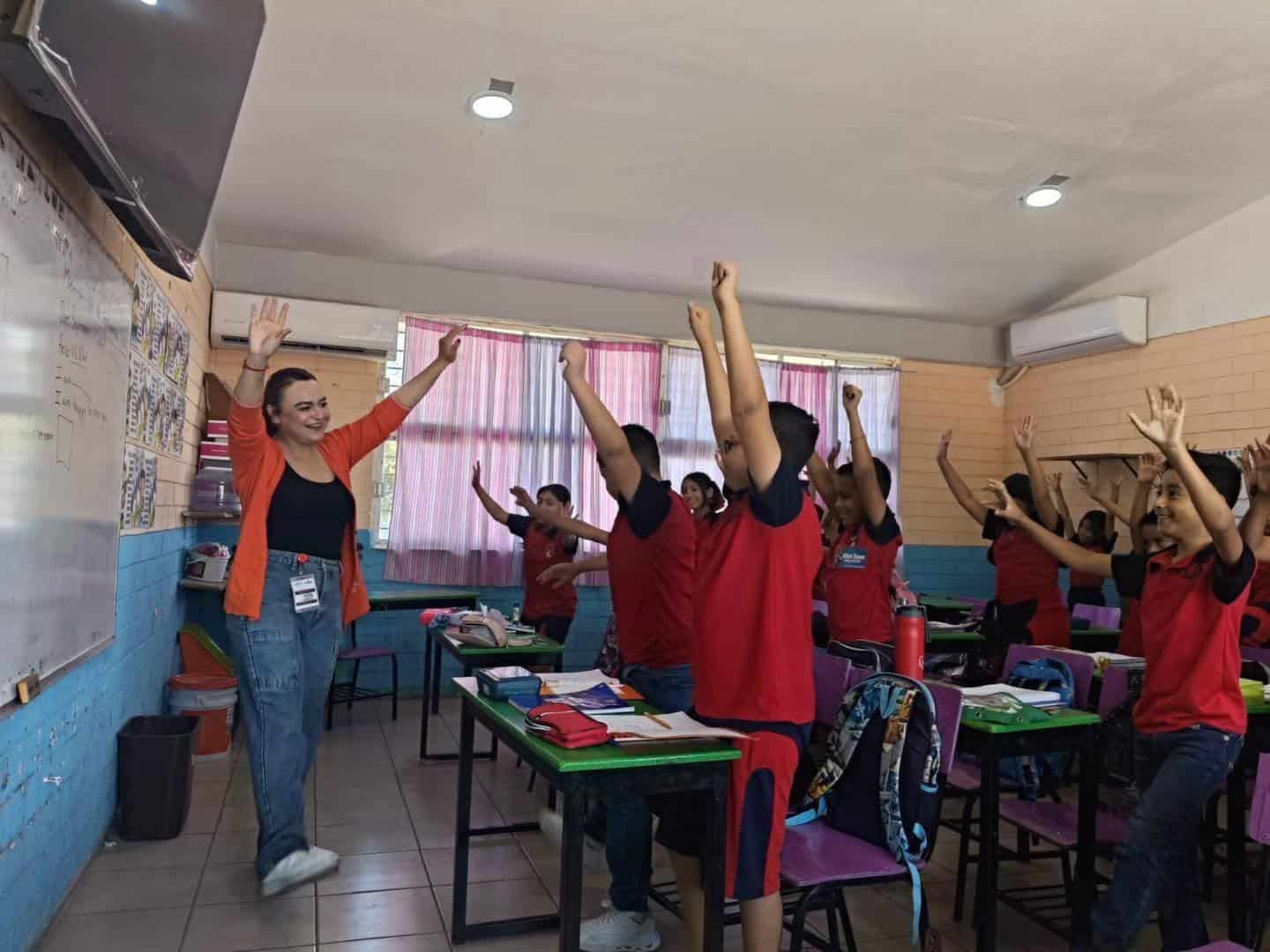 Niños de Allende reciben charla sobre prevención del abuso sexual