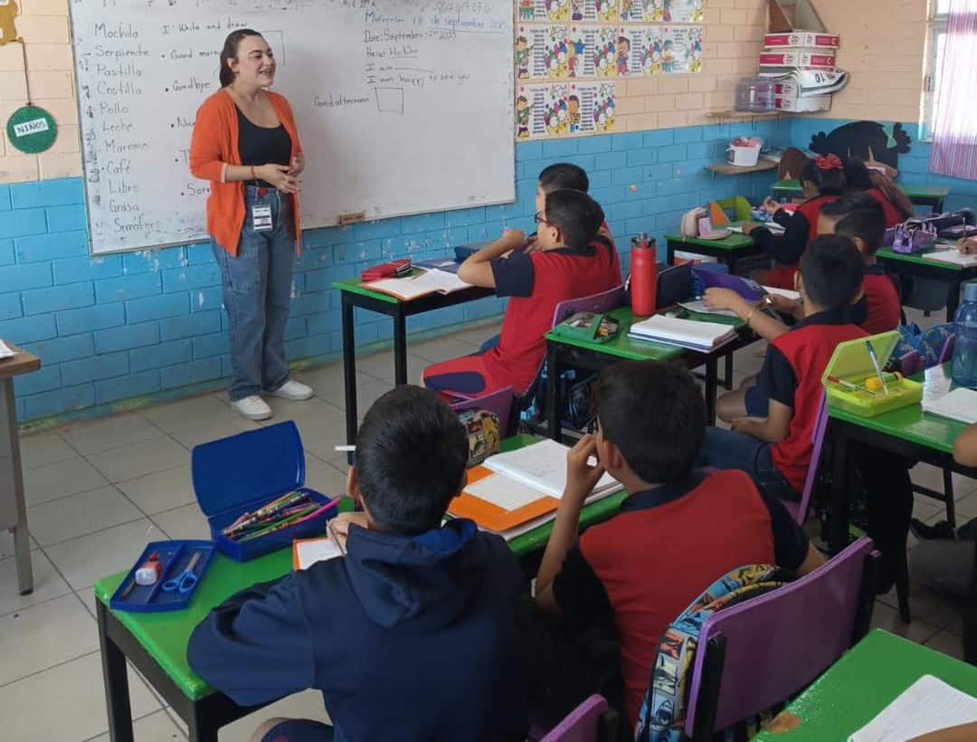 Niños de Allende reciben charla sobre prevención del abuso sexual