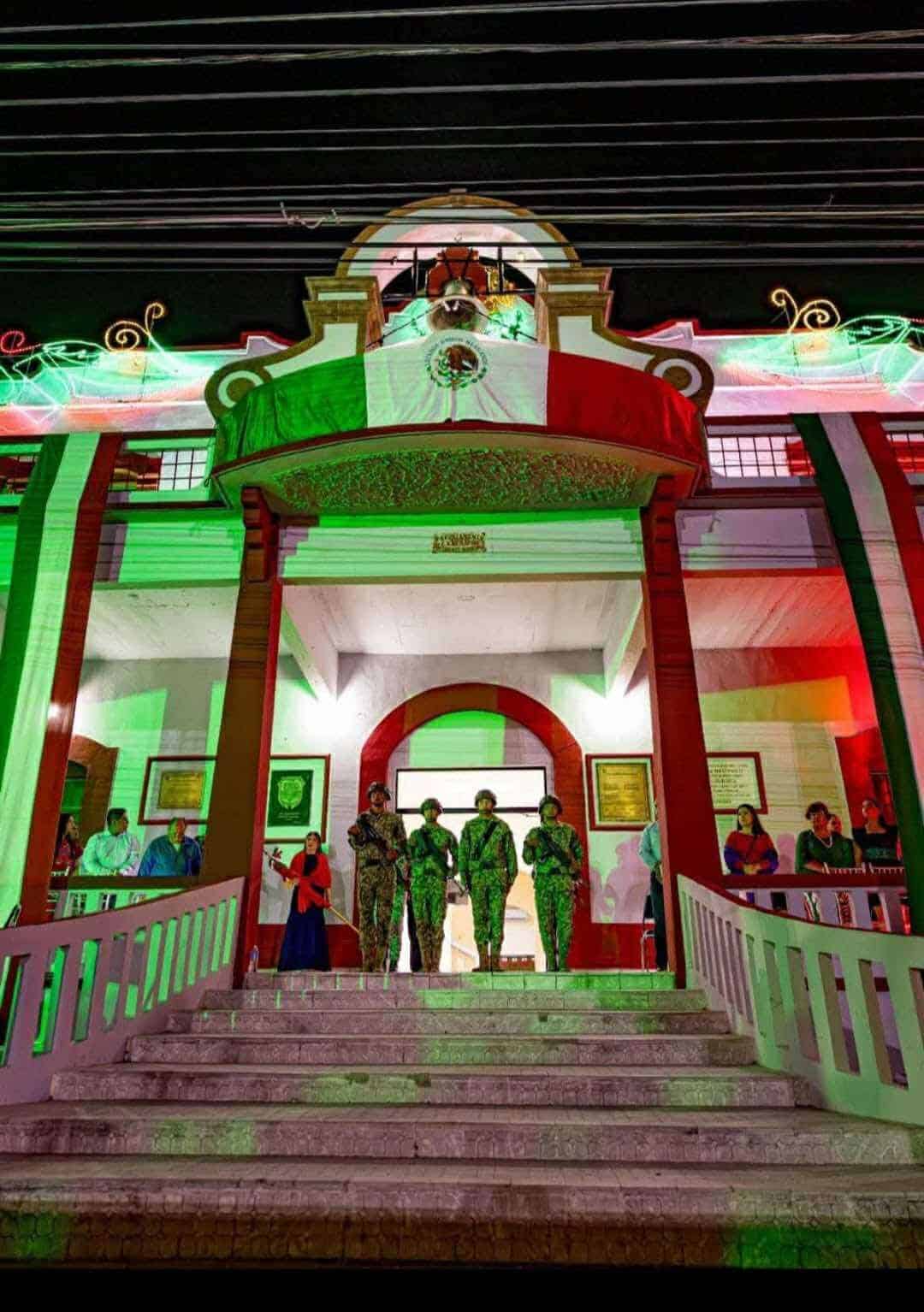 Acusan a alcalde de Allende de dar Grito en estado inconveniente