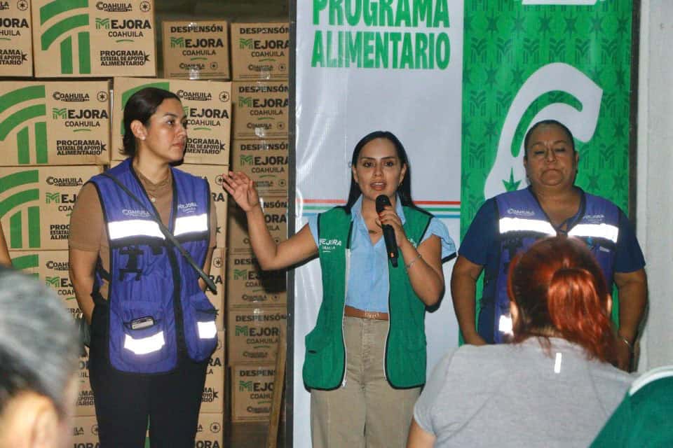 Llevan programas "Despensón" y Tarjeta de Salud Popular a Morelos