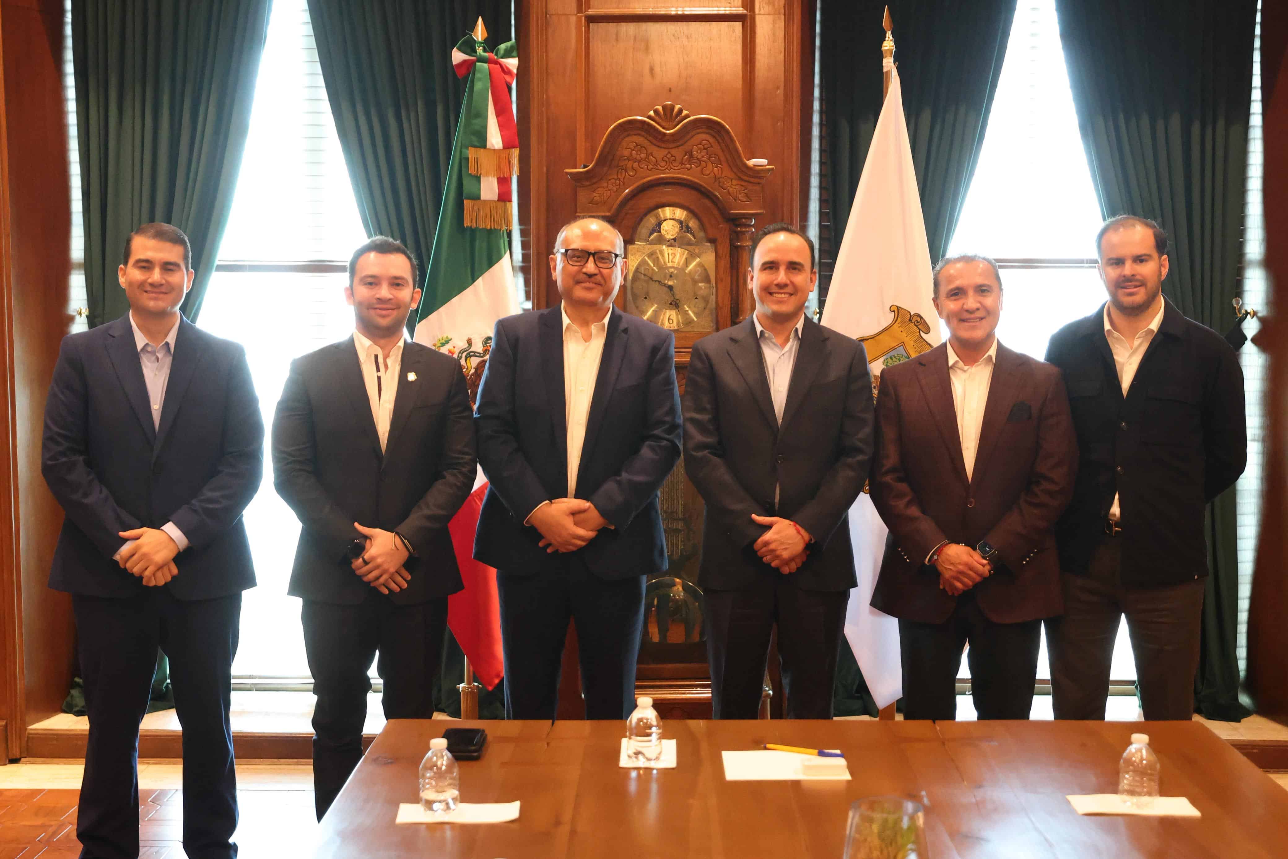 Presidente de la CIRT visita Coahuila y se reúne con gobernador Manolo Jiménez Salinas